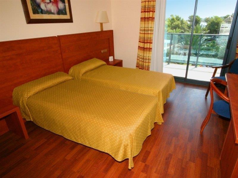 Port Denia Hotel Room photo